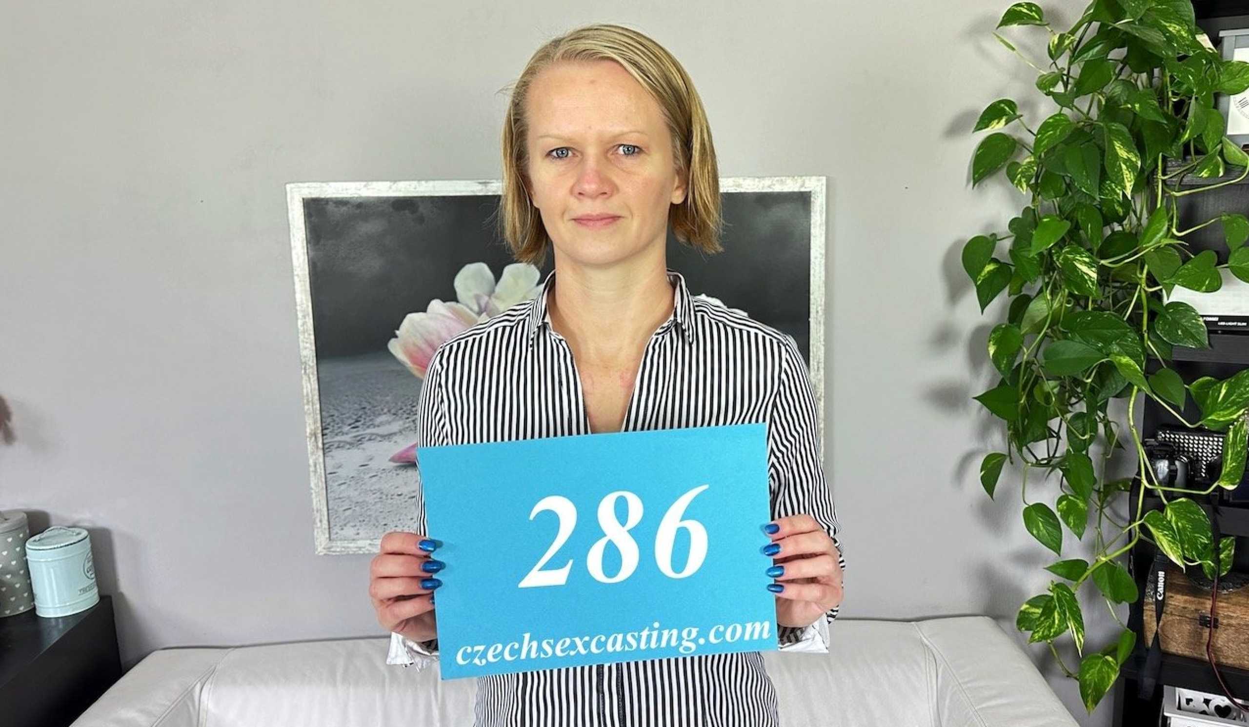 Czech Sex Casting 286 She Likes To Show Off Amateur Porn Casting Videos